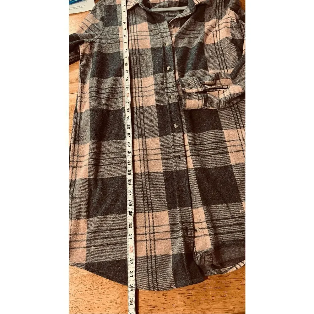 Beach Lunch Lounge Pink Gray Flannel Pocketed Top Size L - Picture 3 of 9